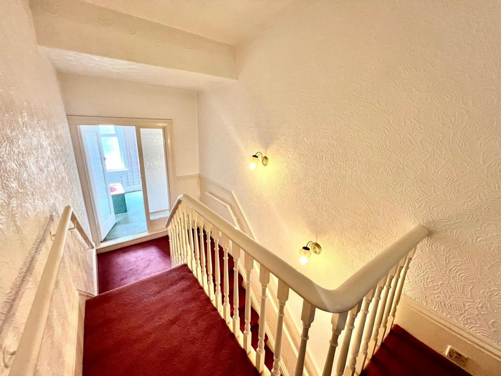 22 arncliffe gardens-landing
