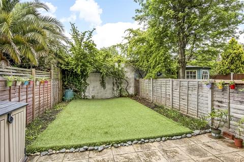 43 Tunnel Avenue, London, SE10 0SF