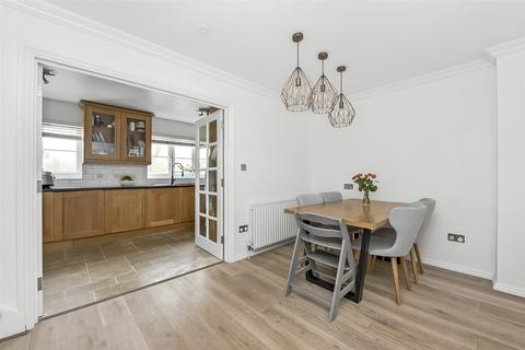 43 Tunnel Avenue, London, SE10 0SF