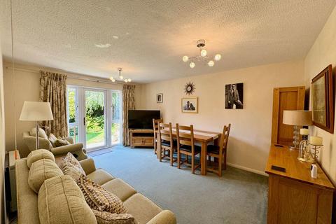 2 bedroom retirement property for sale, Marshalls Court, Newbury RG14