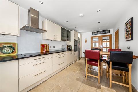 10 Webb Road, London, SE3 7PL