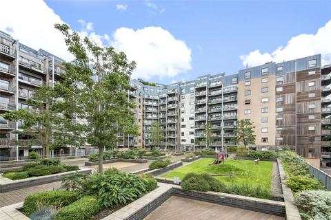 3 bedroom apartment to rent, Seren Park Gardens, Blackheath SE3