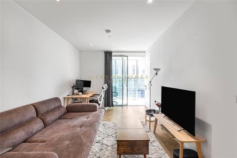 1 bedroom apartment for sale, Fladgate House, 4 Circus Road West, London, SW11