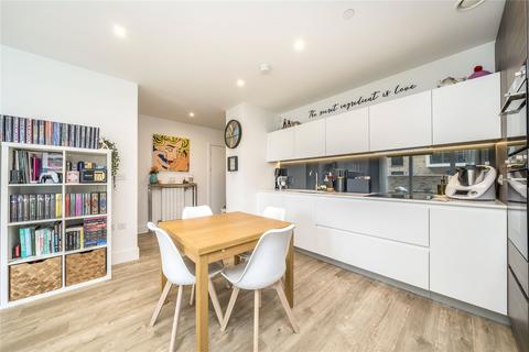 2 bedroom apartment for sale, Pegler Square, Kidbrooke, SE3