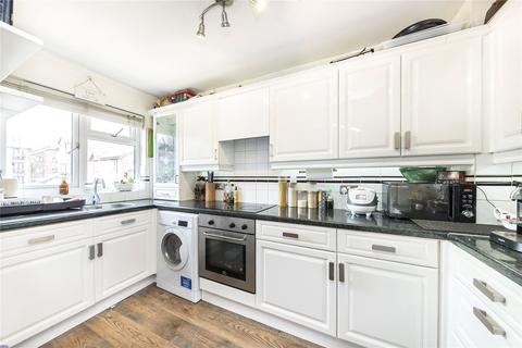 2 bedroom terraced house for sale, Gables Close, Lee SE12