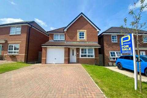 3 bedroom detached house for sale, Rose Gardens, Pegswood, Morpeth, Northumberland, NE61 6FU