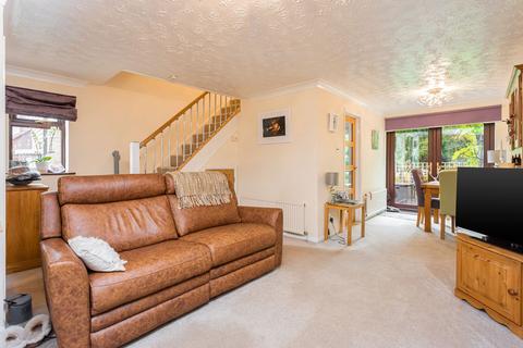 3 bedroom semi-detached house for sale, Wilberforce Close, Crawley RH11