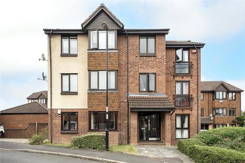 59 Gables Close, London, SE12 0UE