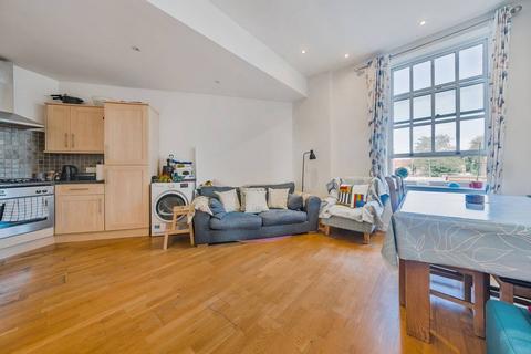 1 bedroom flat to rent, Streatham High Road, Streatham, London, SW16