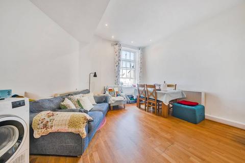 1 bedroom flat to rent, Streatham High Road, Streatham, London, SW16