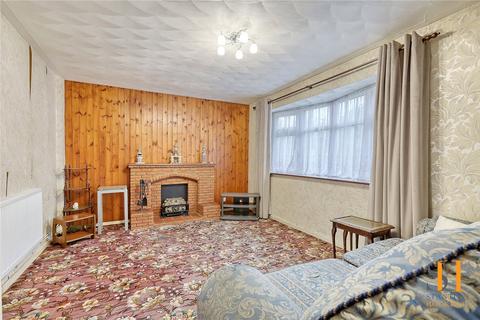 3 bedroom semi-detached house for sale, Haslemere Road, Wickford, Essex, SS11