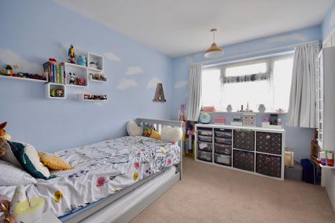 1 bedroom flat for sale, Brookers Close, Ashtead KT21