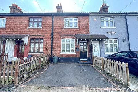 2 bedroom terraced house for sale, Suttons Avenue, Hornchurch, RM12