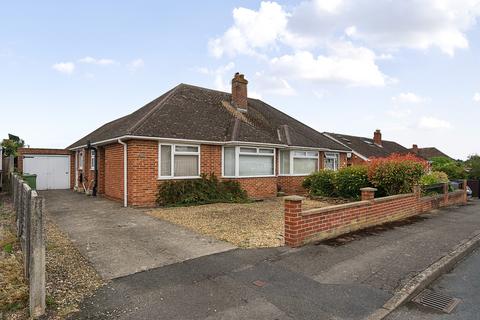 2 bedroom bungalow for sale, Lambert Drive, Cheltenham GL51