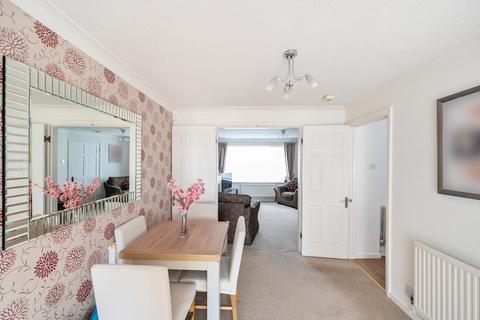 3 bedroom semi-detached house for sale, Hall Park Avenue, Horsforth