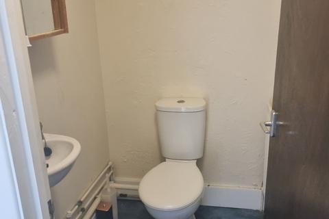 1 bedroom in a house share to rent, St. Margarets Terrace, Plumstead