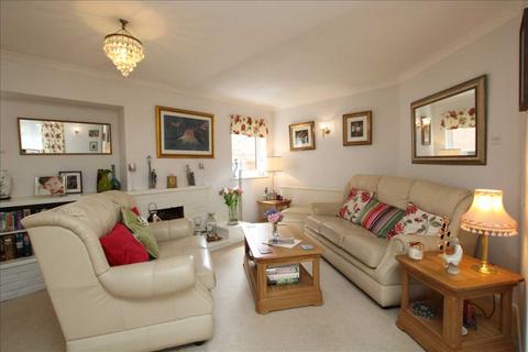 4 bedroom house for sale, The Boreen, Headley Down