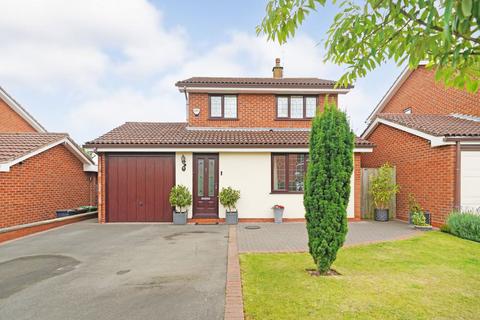 3 bedroom detached house for sale, Bonneville Close, Millisons Wood, CV5