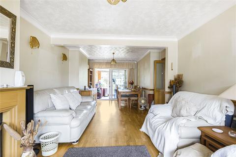 2 Gloucester Avenue, Waltham Cross, EN8 7QT