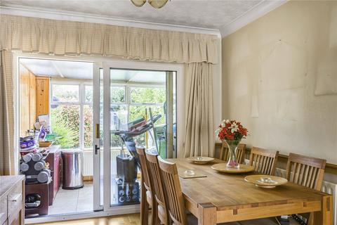 2 Gloucester Avenue, Waltham Cross, EN8 7QT