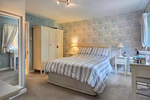 3 bedroom bungalow for sale, Tavistock Avenue, Ampthill, Bedfordshire, MK45