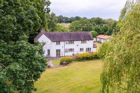 5 bedroom cottage for sale, Poolhead Lane, Earlswood