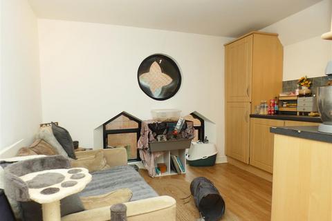 1 bedroom apartment for sale, Meribel Square, Prescot, Liverpool