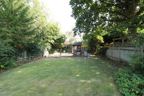 24 Celtic Avenue, Bromley, BR2 0RU