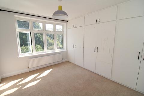 24 Celtic Avenue, Bromley, BR2 0RU