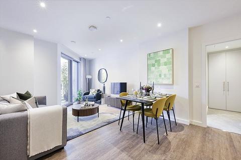 2 bedroom apartment to rent, Nine Elms Lane, London, SW11