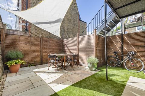 3 bedroom flat for sale, Oakbury Road, Fulham, London, SW6