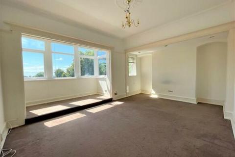 2 bedroom flat to rent, Dyke Road, Hove BN3