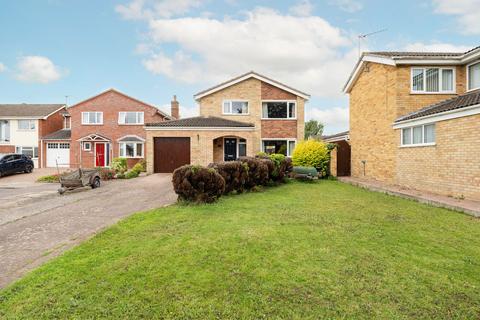 3 bedroom detached house for sale, Andrew Way, Lowestoft