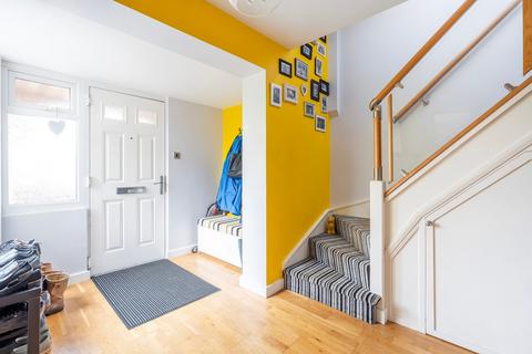 13 Andrew Way, Lowestoft, NR33 8PY