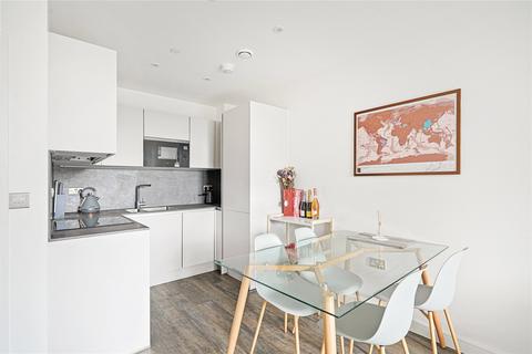 1 bedroom flat for sale, Clarkson Crescent, Walthamstow, London, E17