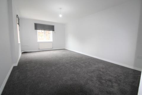 2 bedroom flat to rent, Akers Court, Cheshunt