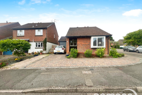 2 bedroom bungalow for sale, Ruskin Close, Basingstoke, Hampshire