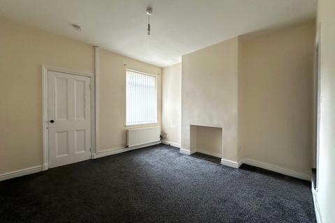 2 bedroom terraced house to rent, Leek Road, Stoke-on-Trent ST2