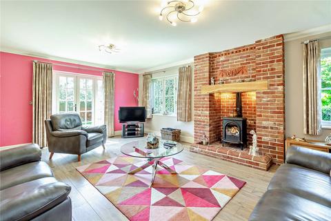 4 bedroom detached house for sale, Oak Road, Pebmarsh, Halstead, Essex, CO9