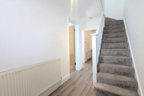 90 Tachbrook Road, Feltham, TW14 9NX