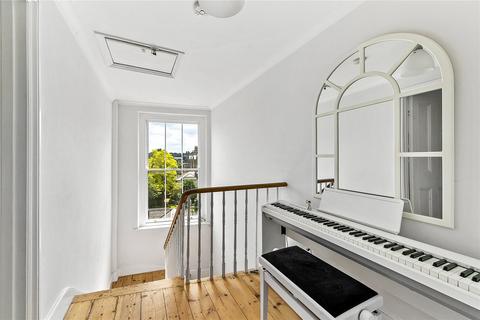 3 bedroom apartment to rent, Friars Stile Road, Richmond, TW10