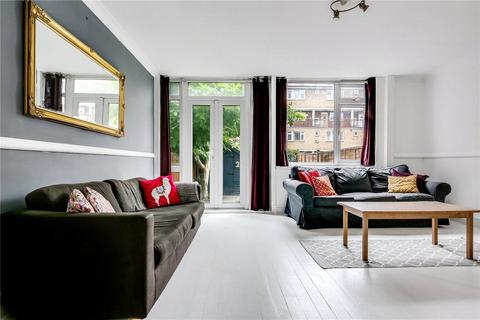 28 Roberta Street, London, E2 6AW