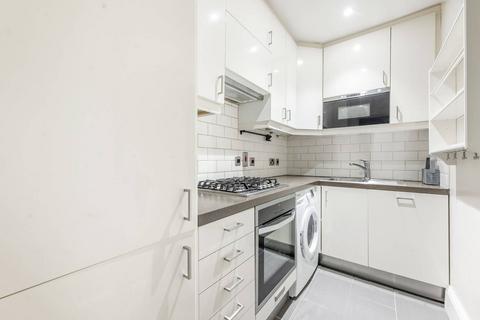 3 bedroom flat to rent, Cromwell Road, South Kensington, London, SW5