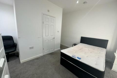 6 bedroom terraced house to rent, Coventry CV1