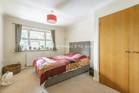 2 bedroom flat to rent, The Avenue Beckenham BR3