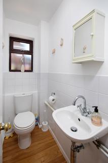 8 Barn Close, Great Oakley, Corby, NN18 8HZ