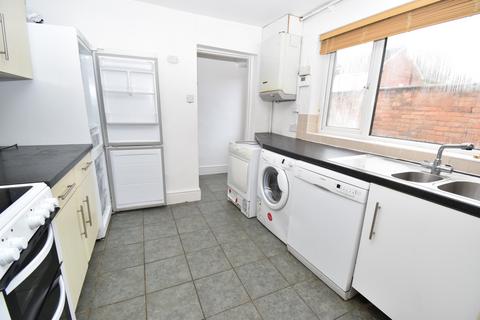 4 bedroom end of terrace house to rent, Aylesford Street,  Leamington Spa, CV31