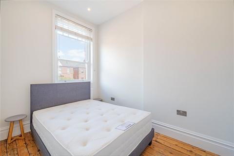 2 bedroom flat to rent, Goldhurst Terrace, London, NW6