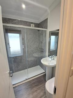 2 bedroom park home for sale, Tonbridge, Kent, TN10
