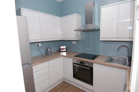 4 bedroom flat to rent, Dumbarton Road, Stirling Town, Stirling, FK8